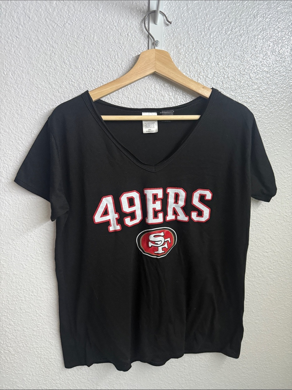 San Francisco 49ers Women's Black Short Sleeve Tee